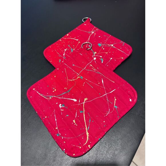 Red Printed Holiday Christmas Apron Matching Hotpads Large Pockets Adj Neck USA - Picture 6 of 10